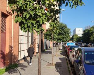 Exterior view of Premises to rent in  Sevilla Capital