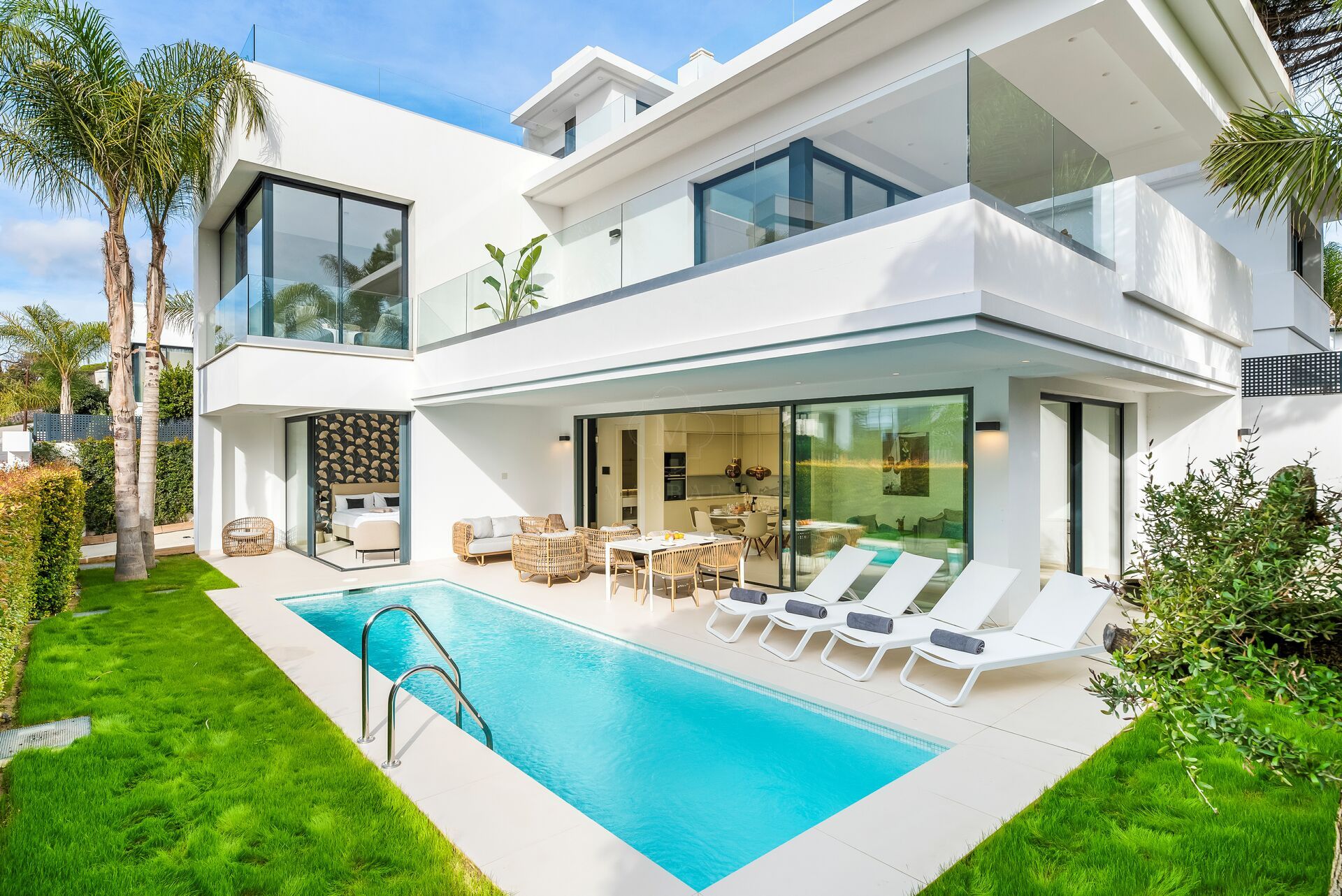 Terrassa de Casa o xalet de lloguer en Marbella amb Jardí privat, Piscina i Jacuzzi