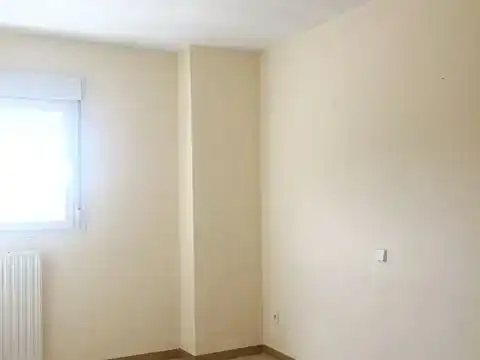 Habitación de Piso en venta en Móstoles con Aire acondicionado