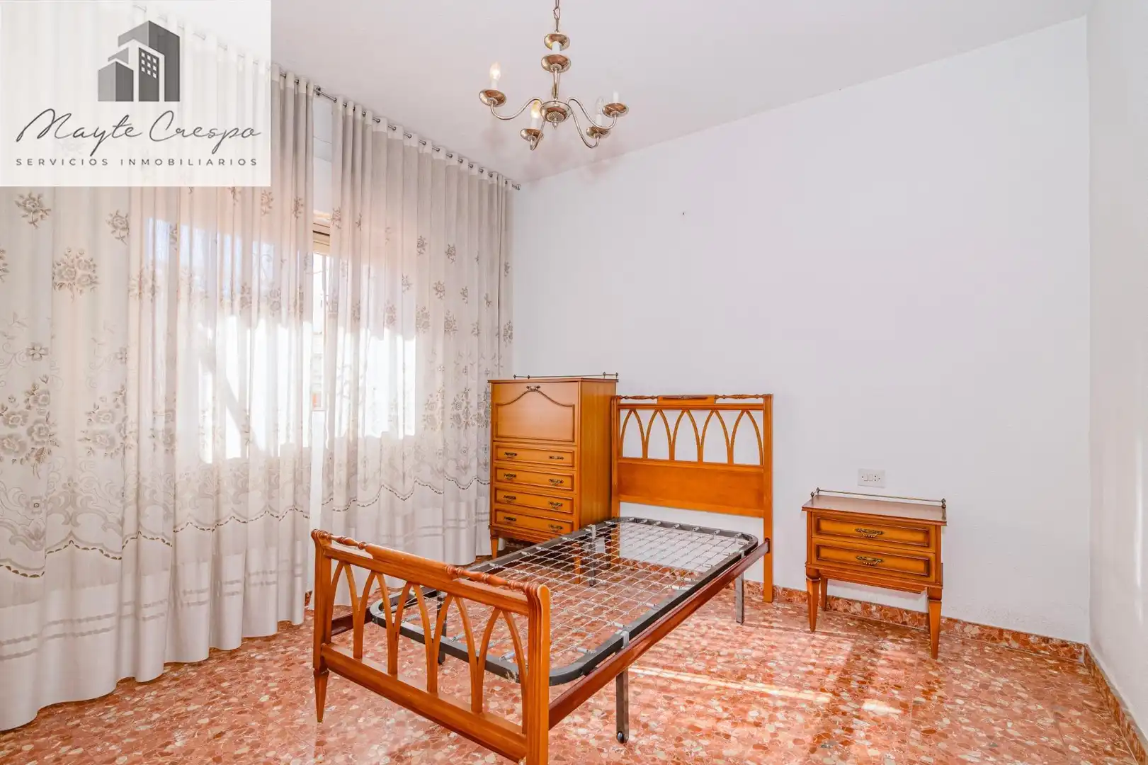 Habitación de Casa o chalet en venta en Granada con Terraza