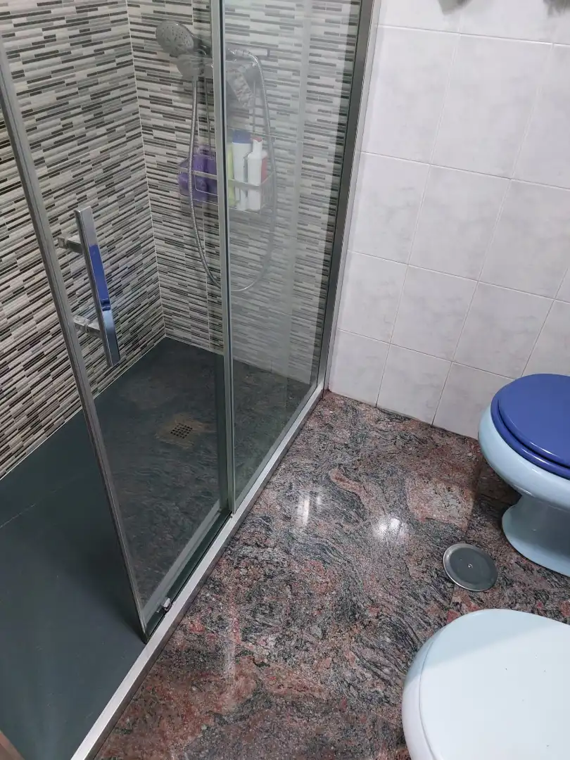 Baño de Dúplex en venta en Salamanca con Calefacción, Parquet y Terraza