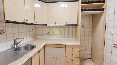 Foto 4 de Piso en venta en Duque San Pedro Galatino, Barrio de Zaidín, Granada Capital
