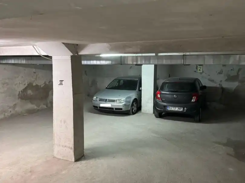 Parkplatz von Garage zur Miete in Alicante / Alacant