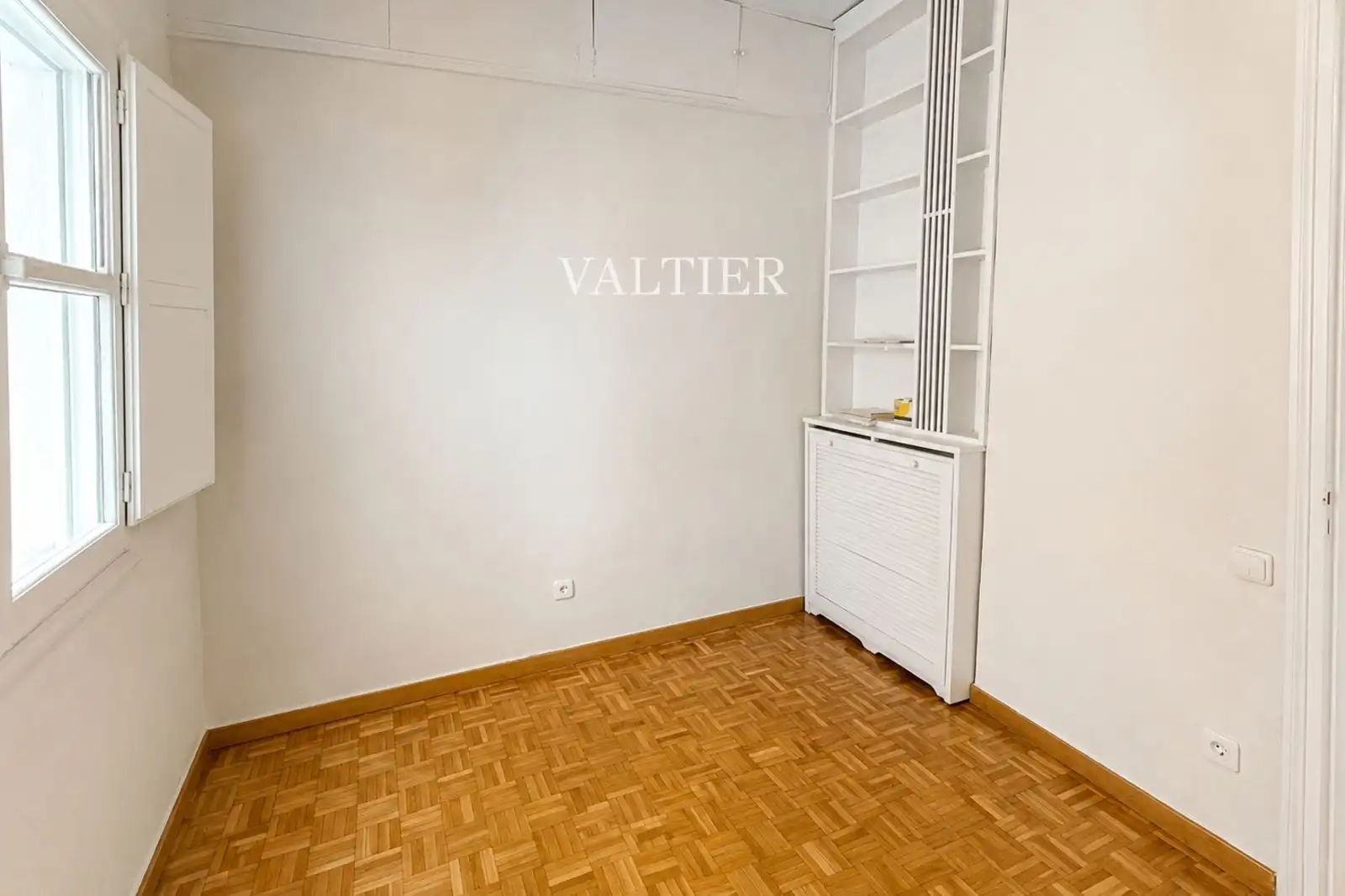 Bedroom of Flat for rent in Madrid