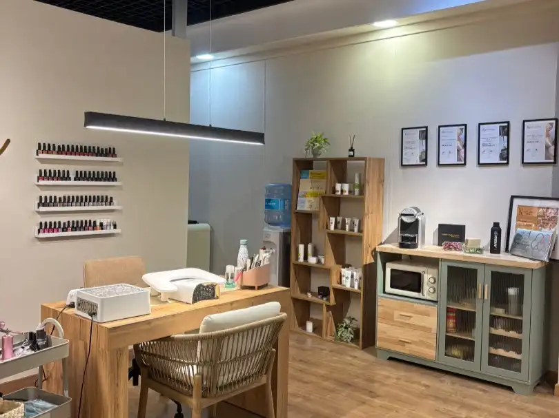 Local comercial en traspàs a Sucro 3, imagen 4