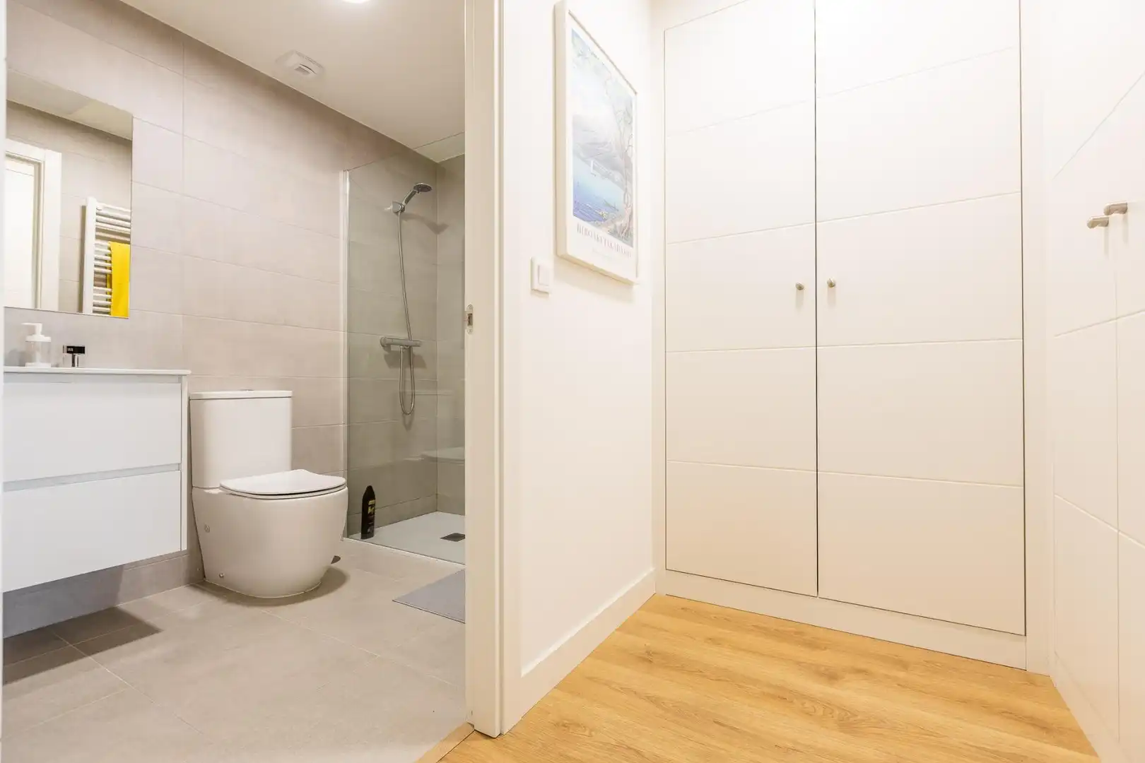 Baño de Piso en venta en A Coruña Capital  con Calefacción, Jardín privado y Terraza