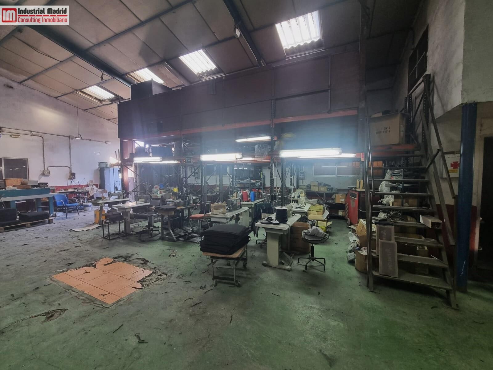 Nau industrial en venda en Arganda del Rey