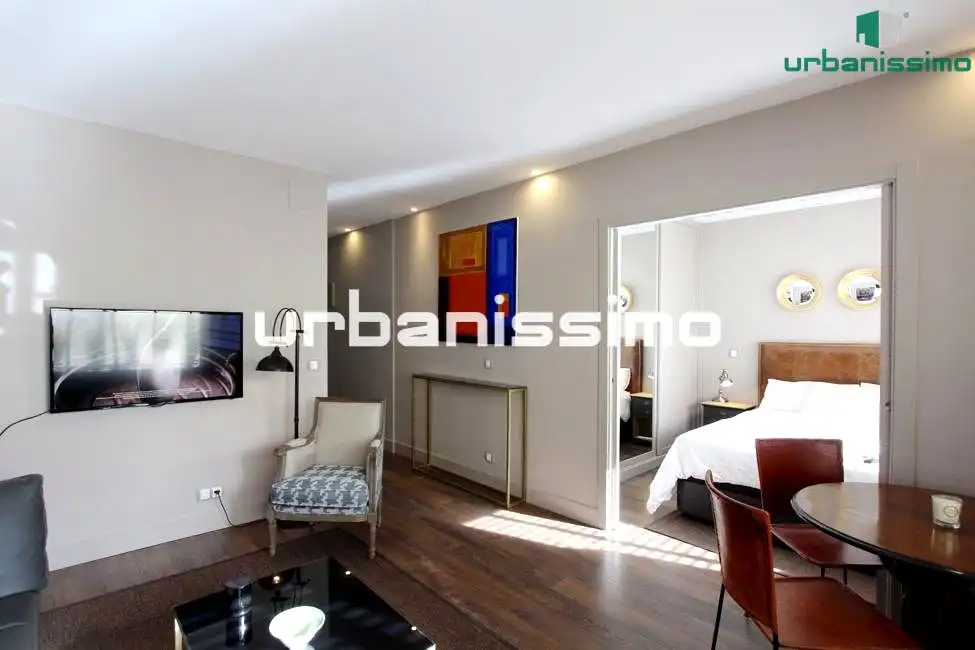 Habitación de Apartamento en venta en Madrid con Aire acondicionado, Calefacción y Amueblado