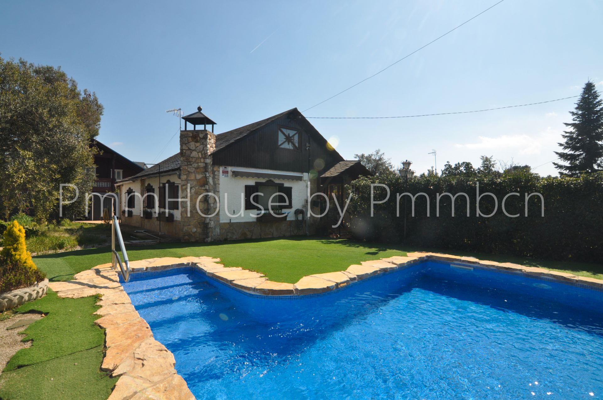 Swimming pool of House or chalet for sale in La Torre de Claramunt  with Heating, Private garden and Parquet flooring