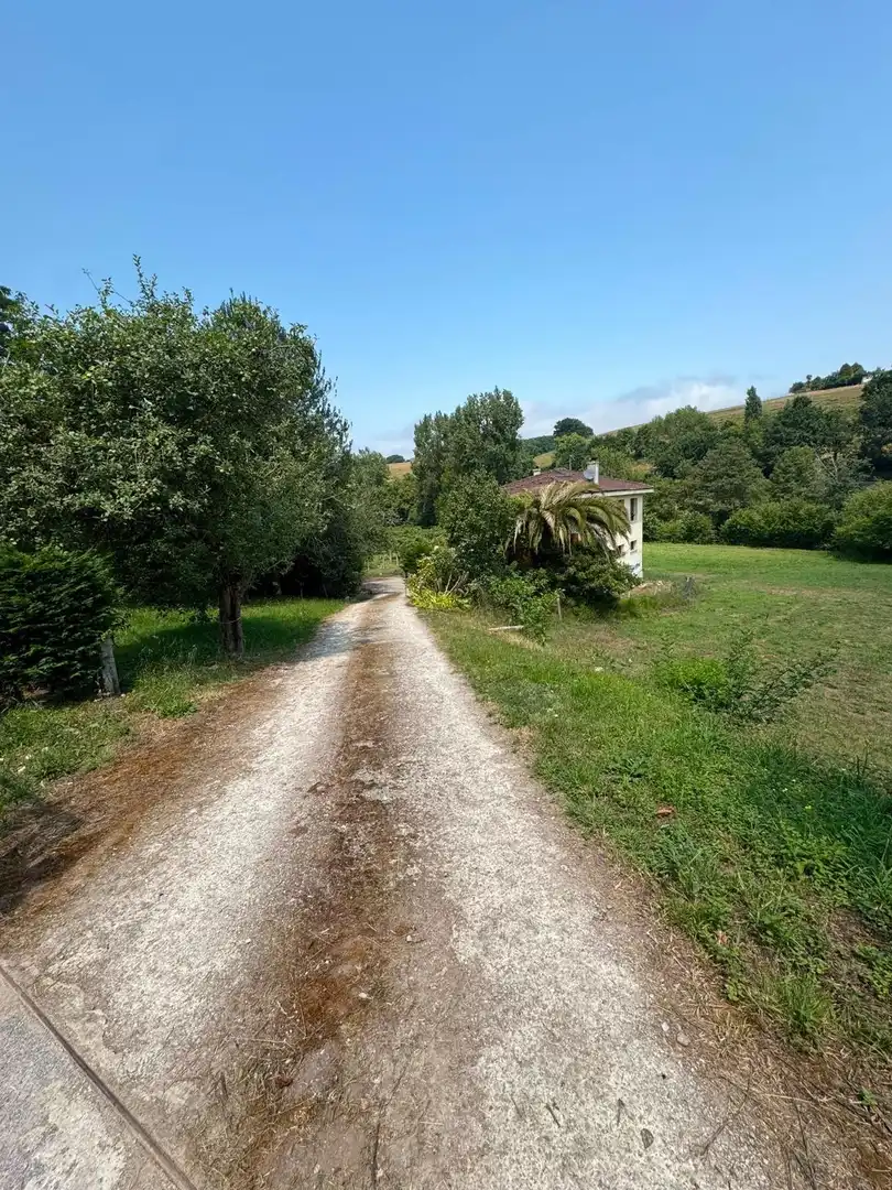 House with garden for sale in Villaviciosa - Amandi, imagen 3