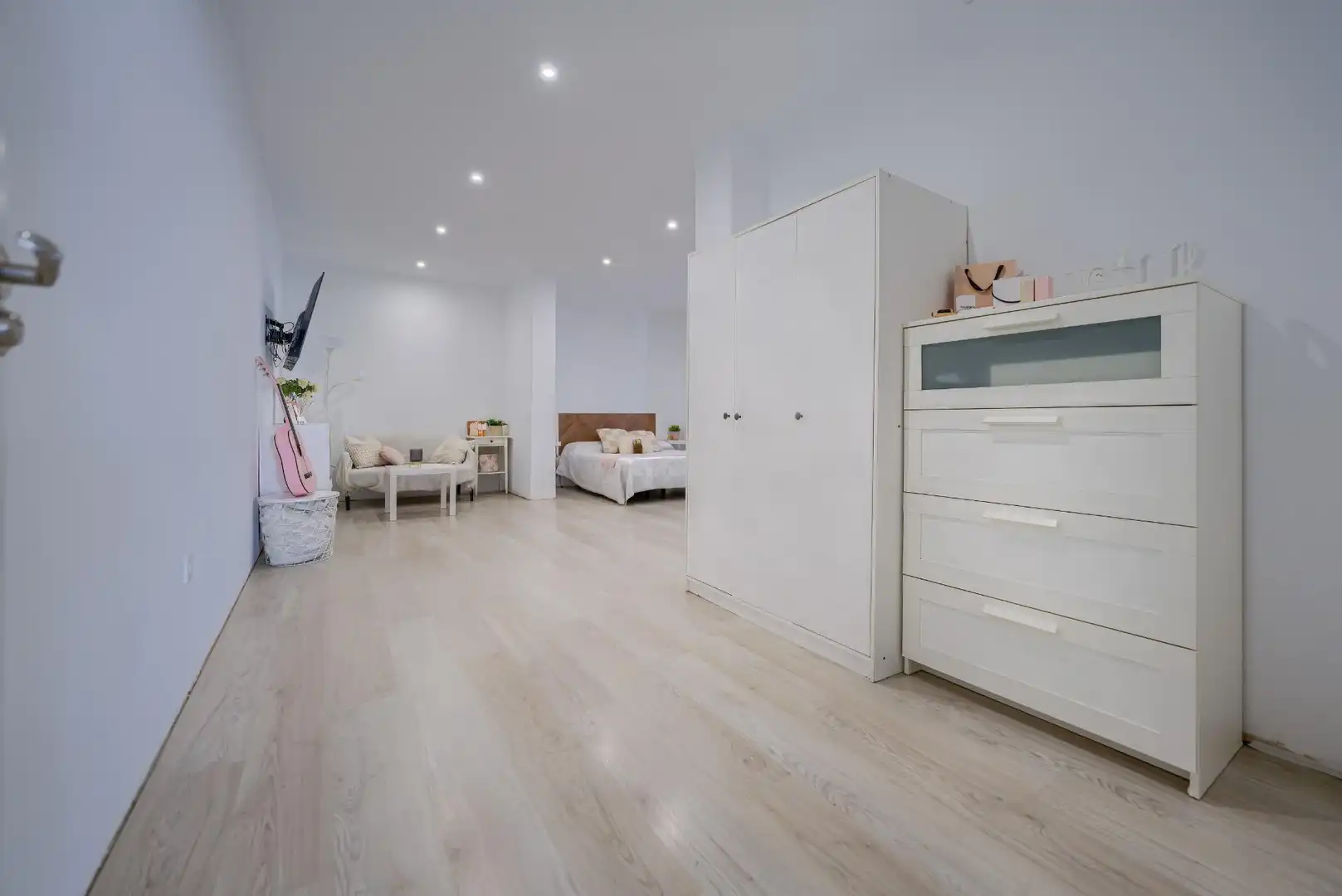 Bedroom of Houses for sale in Tomares  with Air Conditioner, Private garden and Terrace