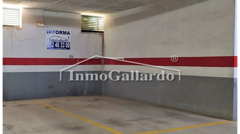 Plaza de aparcamiento en el Castillón