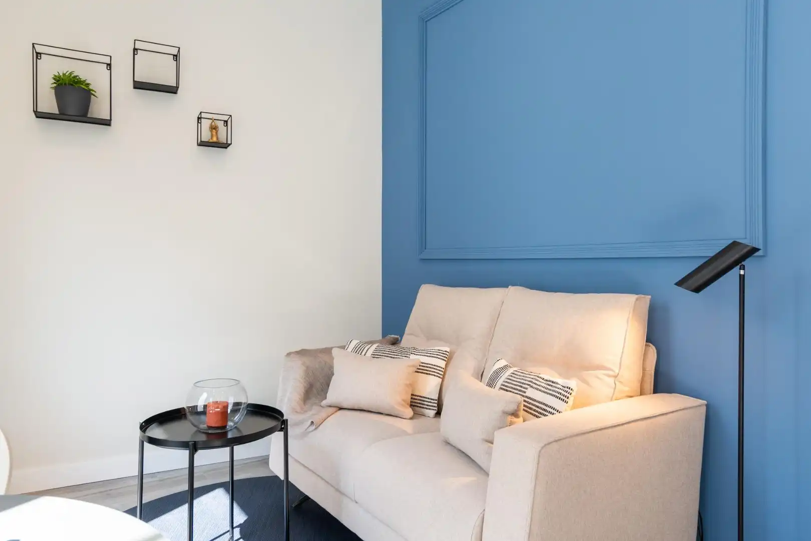 Living room of Study for rent in Madrid  with Air Conditioner, Heating and Furnished