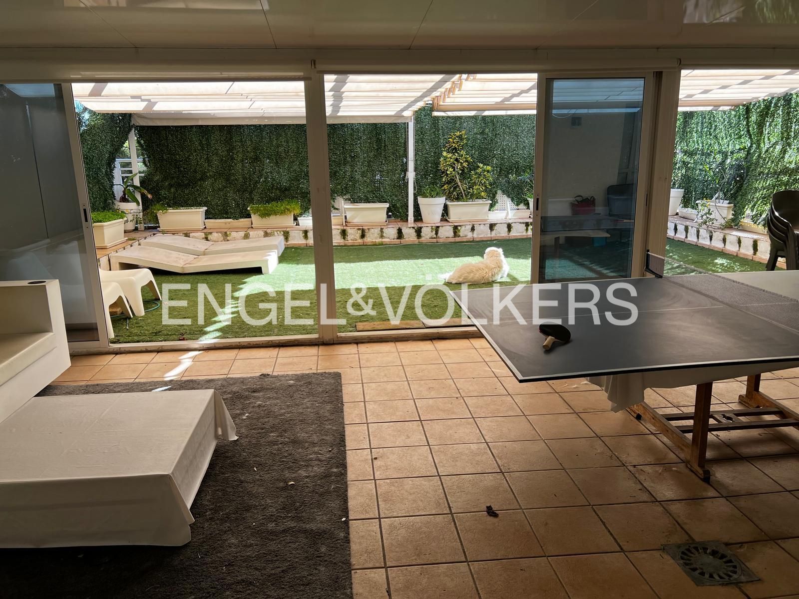 Terrace of Attic to rent in  Valencia Capital  with Heating, Terrace and Swimming Pool