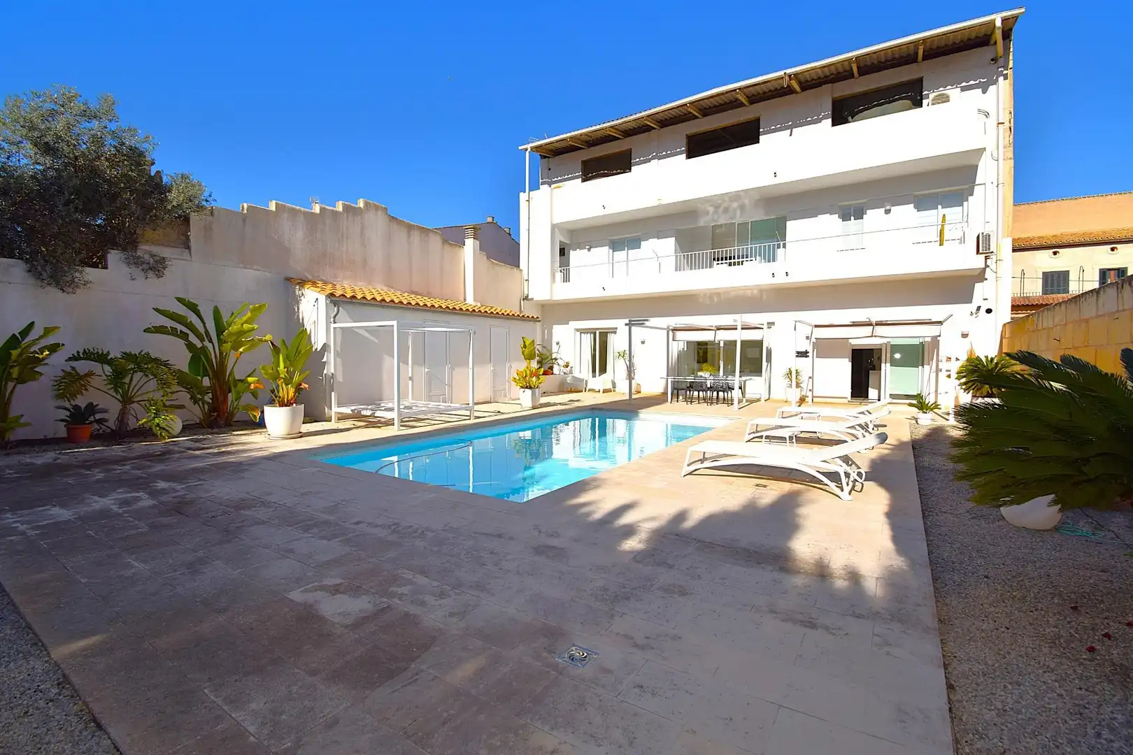 Piscina de Casa o xalet en venda en Muro amb Aire condicionat, Calefacció i Terrassa