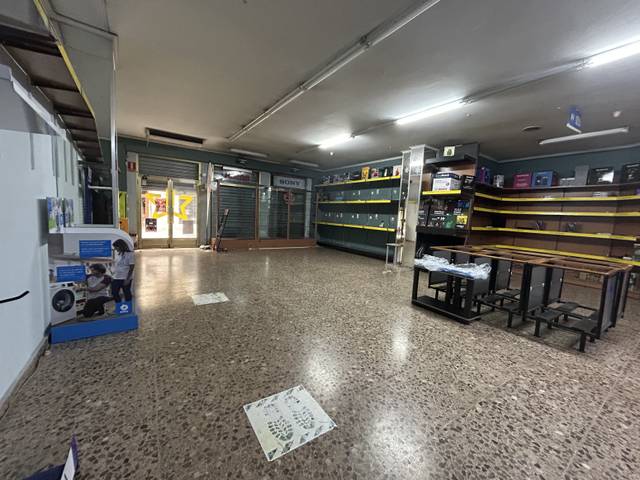 Local comercial en Alquiler en Centro - El Castillo