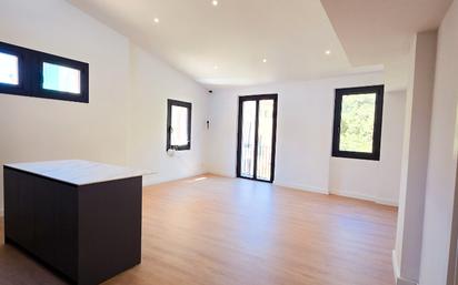Flat for sale in Vilanova i la Geltrú  with Air Conditioner, Parquet flooring and Terrace