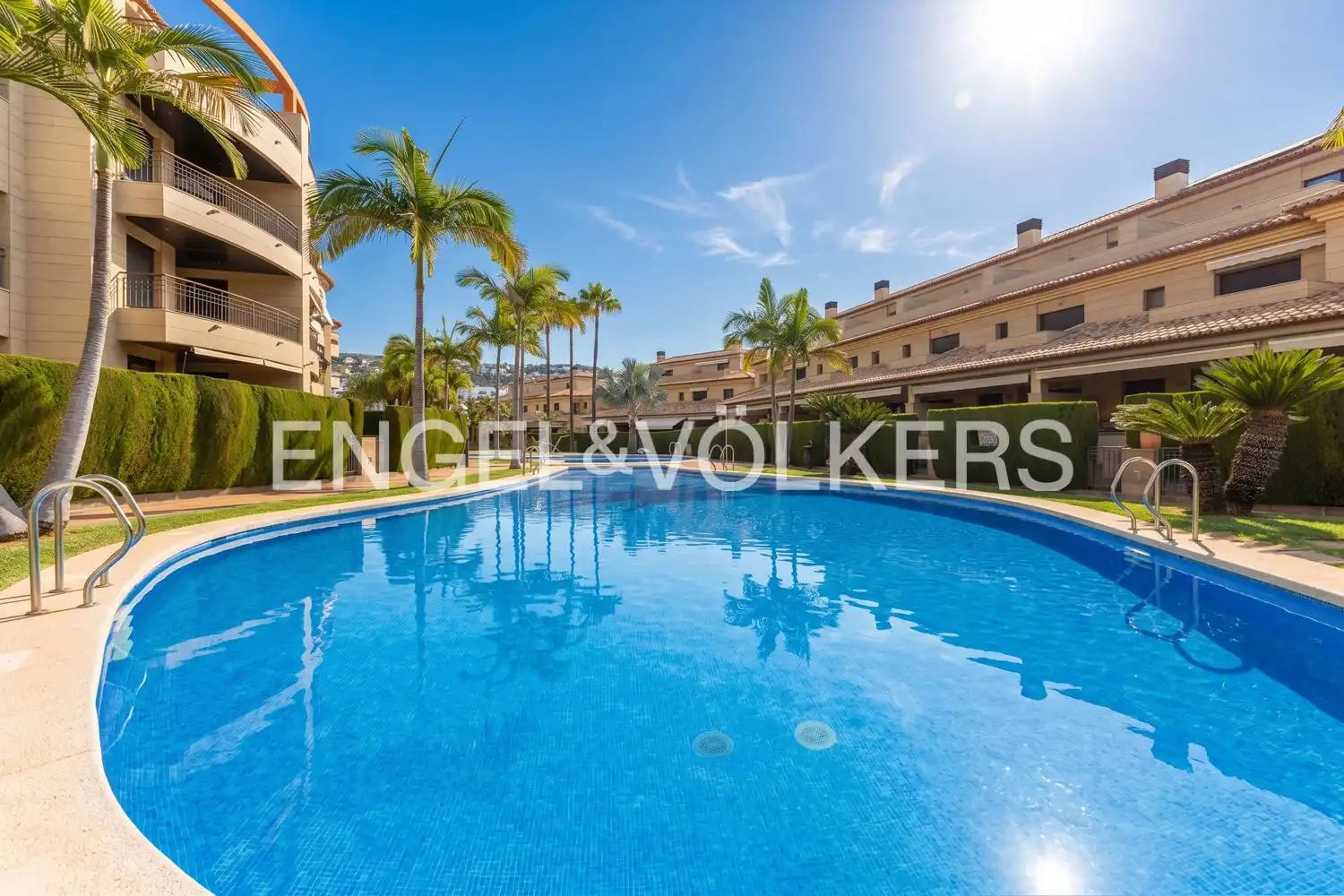 Piscina de Piso de alquiler en Jávea / Xàbia con Aire acondicionado, Calefacción y Jardín privado