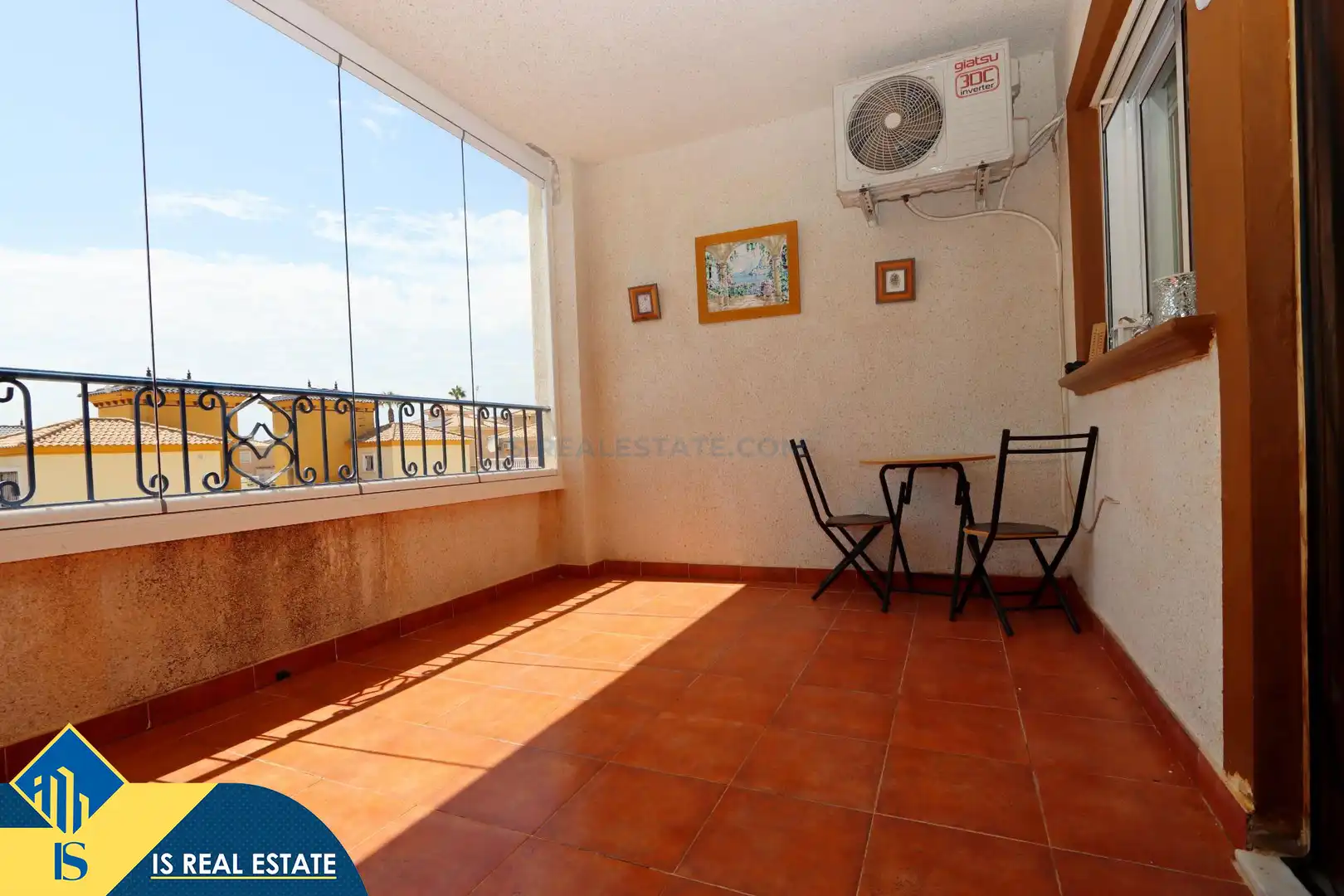 Apartments for sale in Los Balcones y los Altos