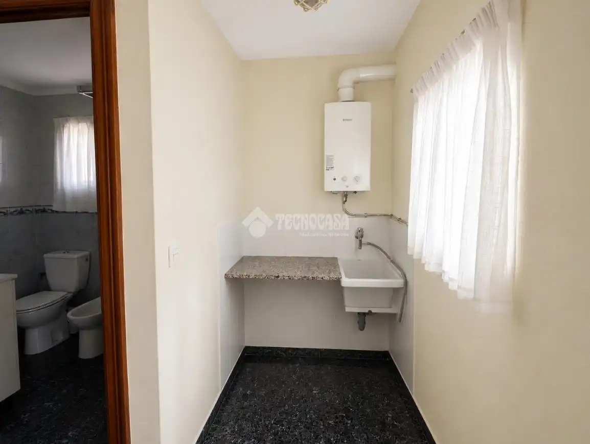 Bathroom of Flat for sale in Málaga  with Terrace