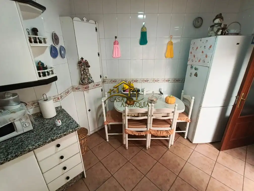 Flat with terrace for sale in Plaza Del Trabajo, imagen 7