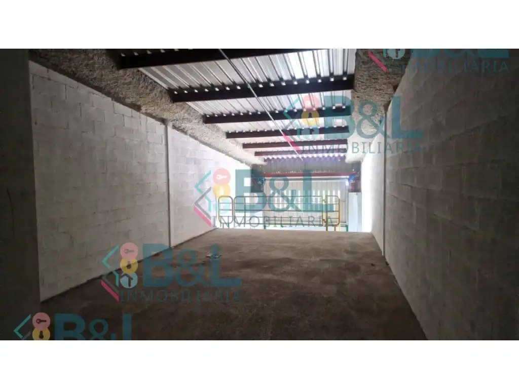 Nave industrial en venta en Huelva