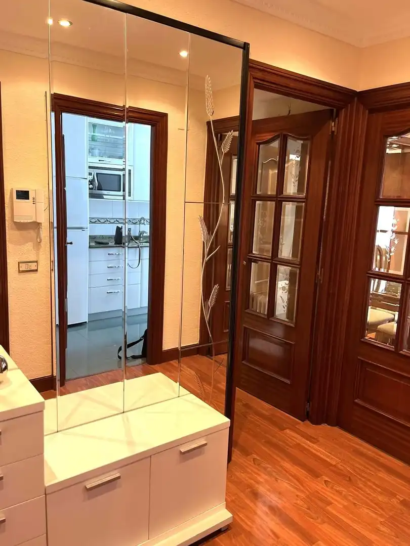 Piso de alquiler en Avenida Iparraguirre Nº, Centro Urbano - Hirigunea