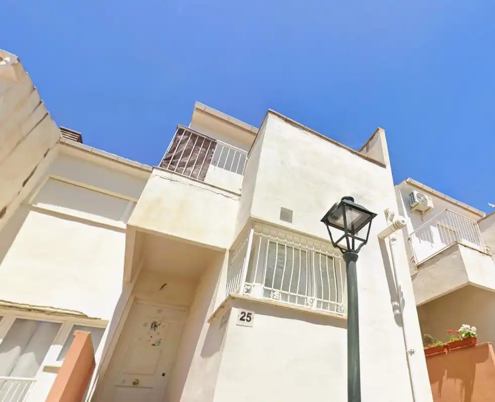 Vista exterior de Casa o xalet en venda en Cájar
