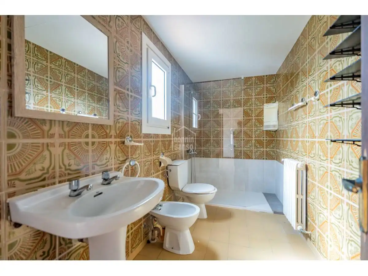 Bathroom of Apartments for sale in Es Castell  with Terrace and Furnished