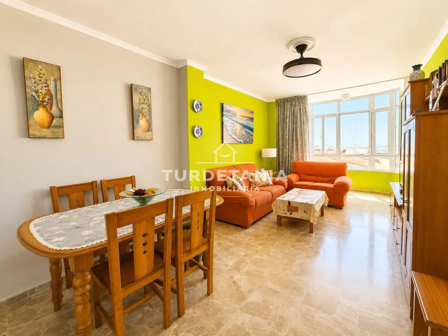 Living room of Flat for sale in Sanlúcar de Barrameda  with Furnished and Balcony