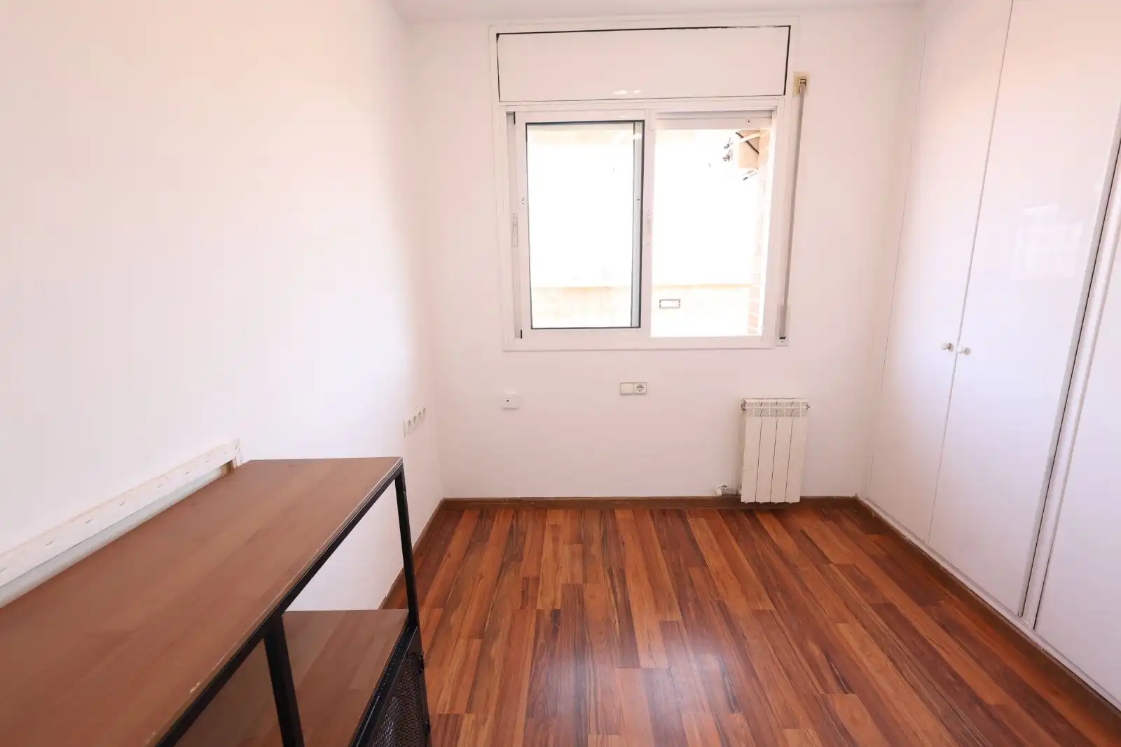Schlafzimmer von Dachboden zum Verkauf in El Vendrell mit Klimaanlage, Heizung und Terrasse