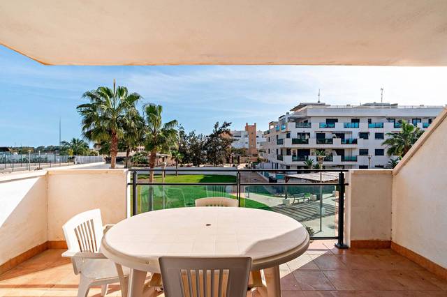 Piso en Alquiler en El Toyo