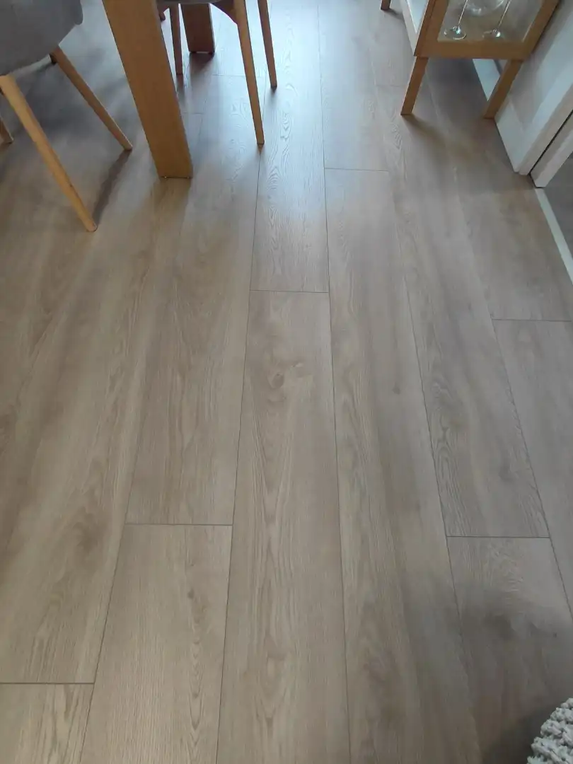 Wohnung zum Verkauf in Oleiros mit Heizung, Privatgarten und Parkett