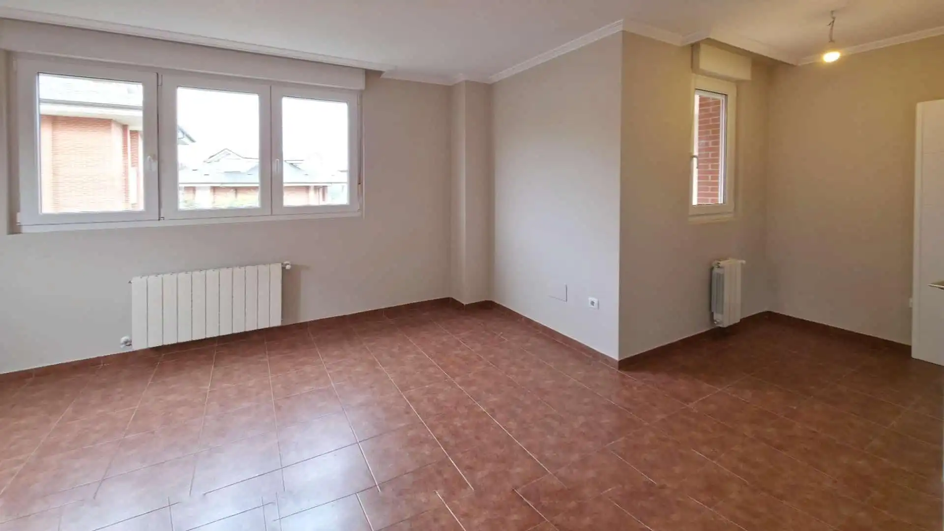 Dormitori de Casa o xalet en venda en Camargo amb Calefacció