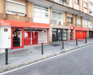 Vista exterior de Traster de lloguer en L'Hospitalet de Llobregat amb Alarma