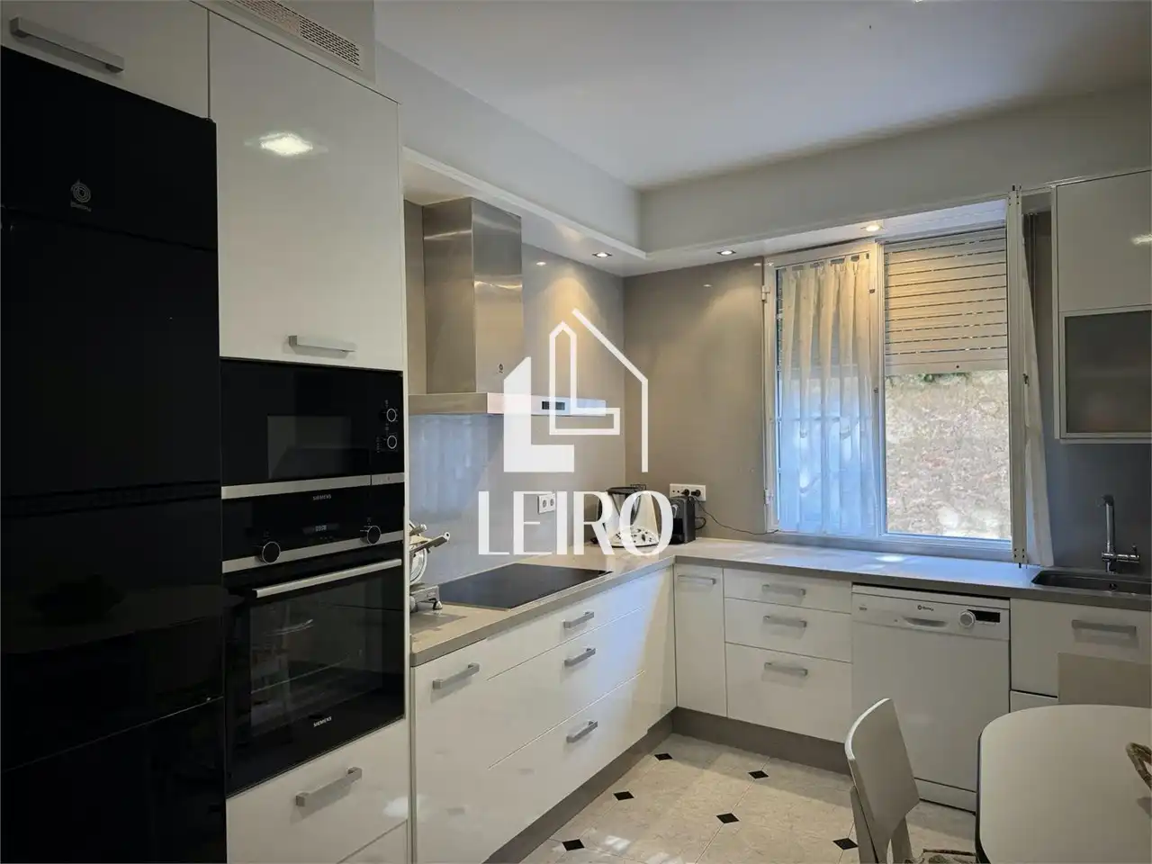Kitchen of Detached homes for sale in Vilagarcía de Arousa  with Heating, Private garden and Terrace