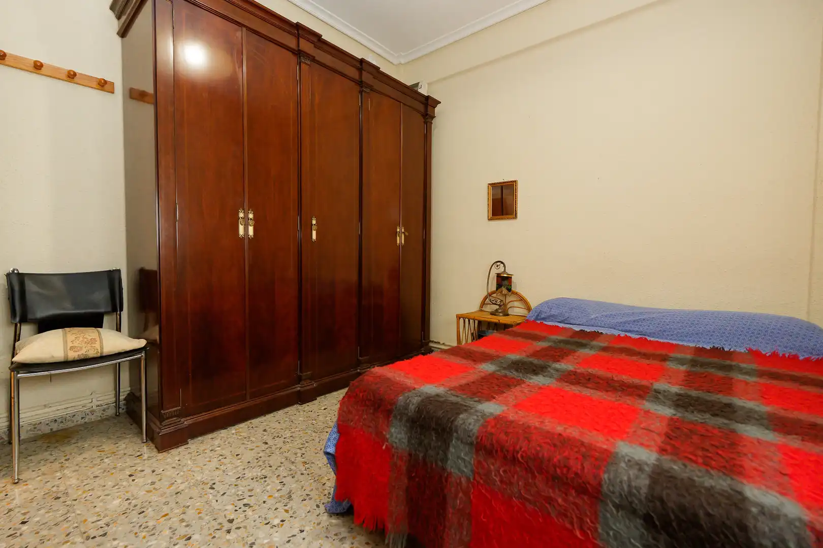Piso en venta en Calle General Urrutia, Oeste