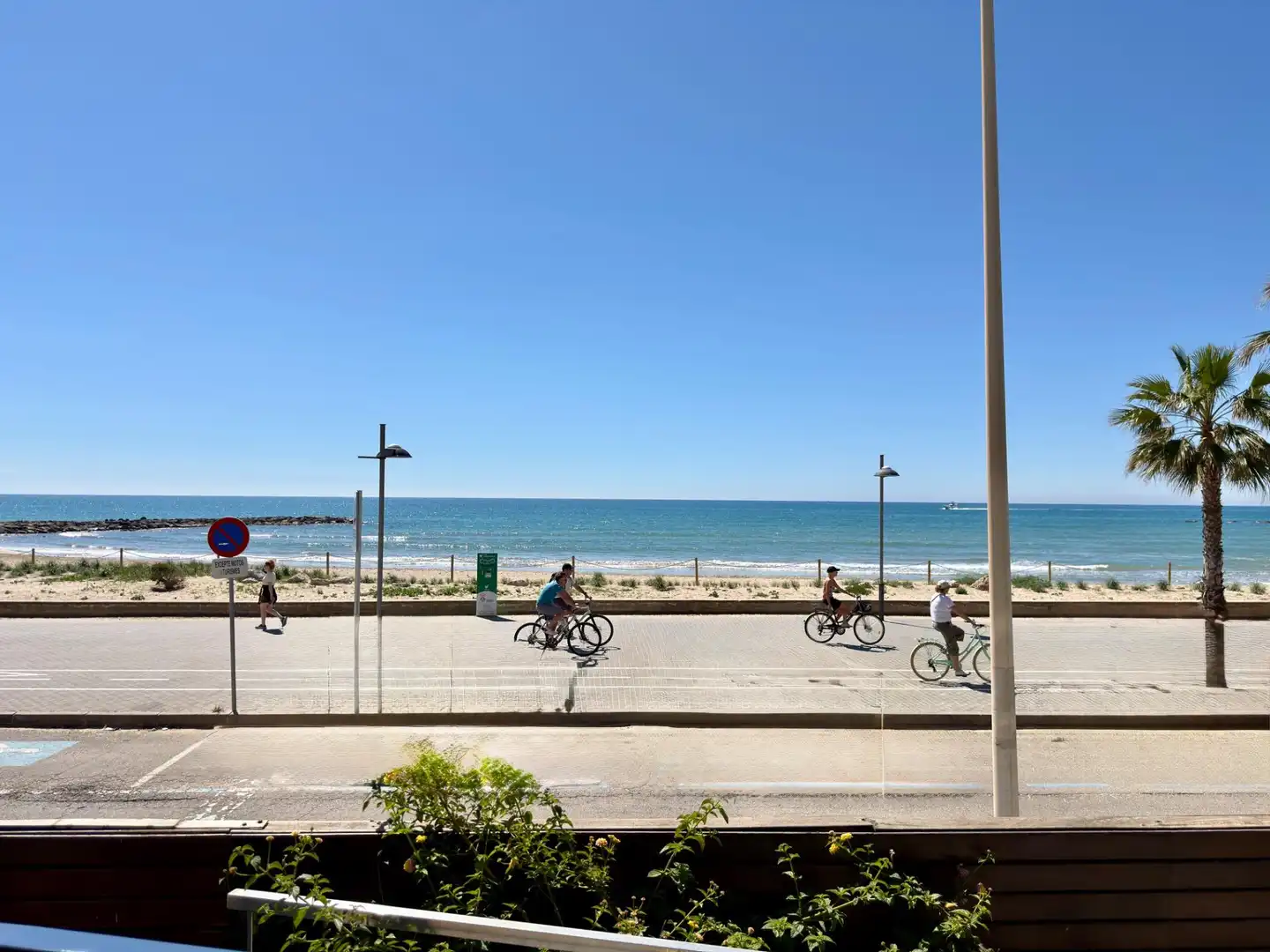 Vista exterior de Apartament en venda en Cubelles amb Aire condicionat, Calefacció i Parquet