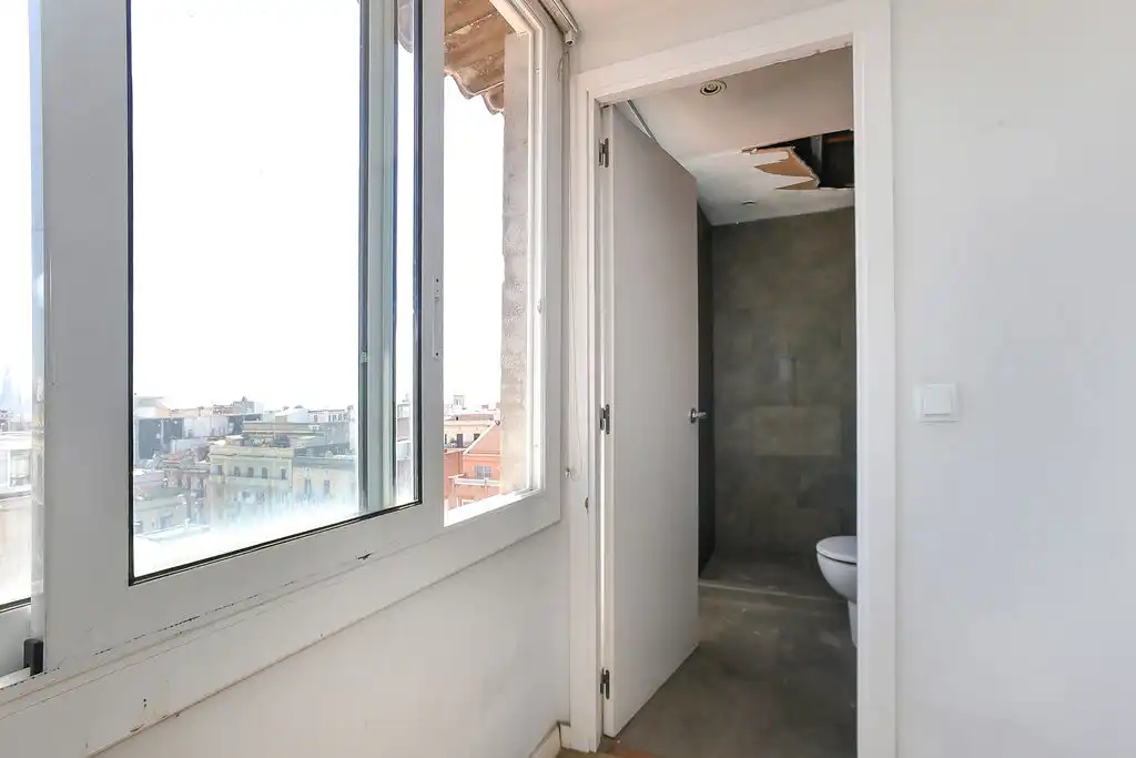 Badezimmer von Wohnung zum Verkauf in Barcelona