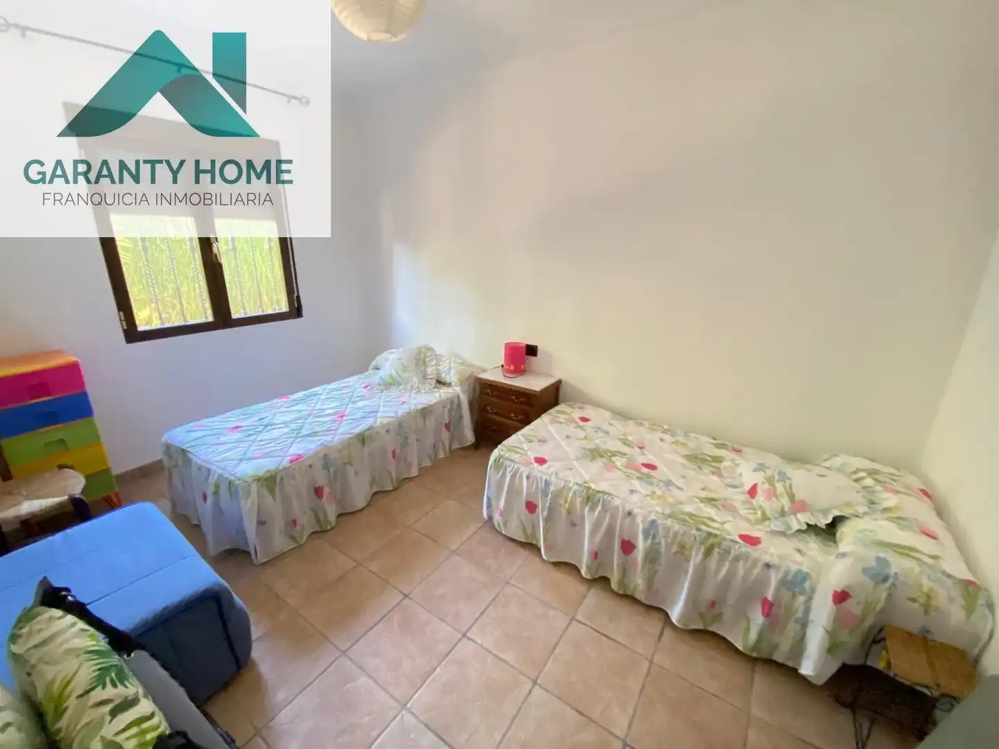 Habitación de Casa o chalet en venta en Fuensanta de Martos con Jardín privado, Trastero y Piscina