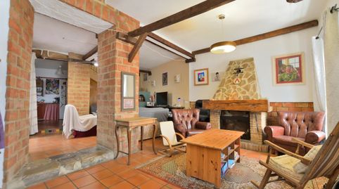 Foto 2 de Casa adosada en venta en Calle San Pedro, Benaoján, Málaga