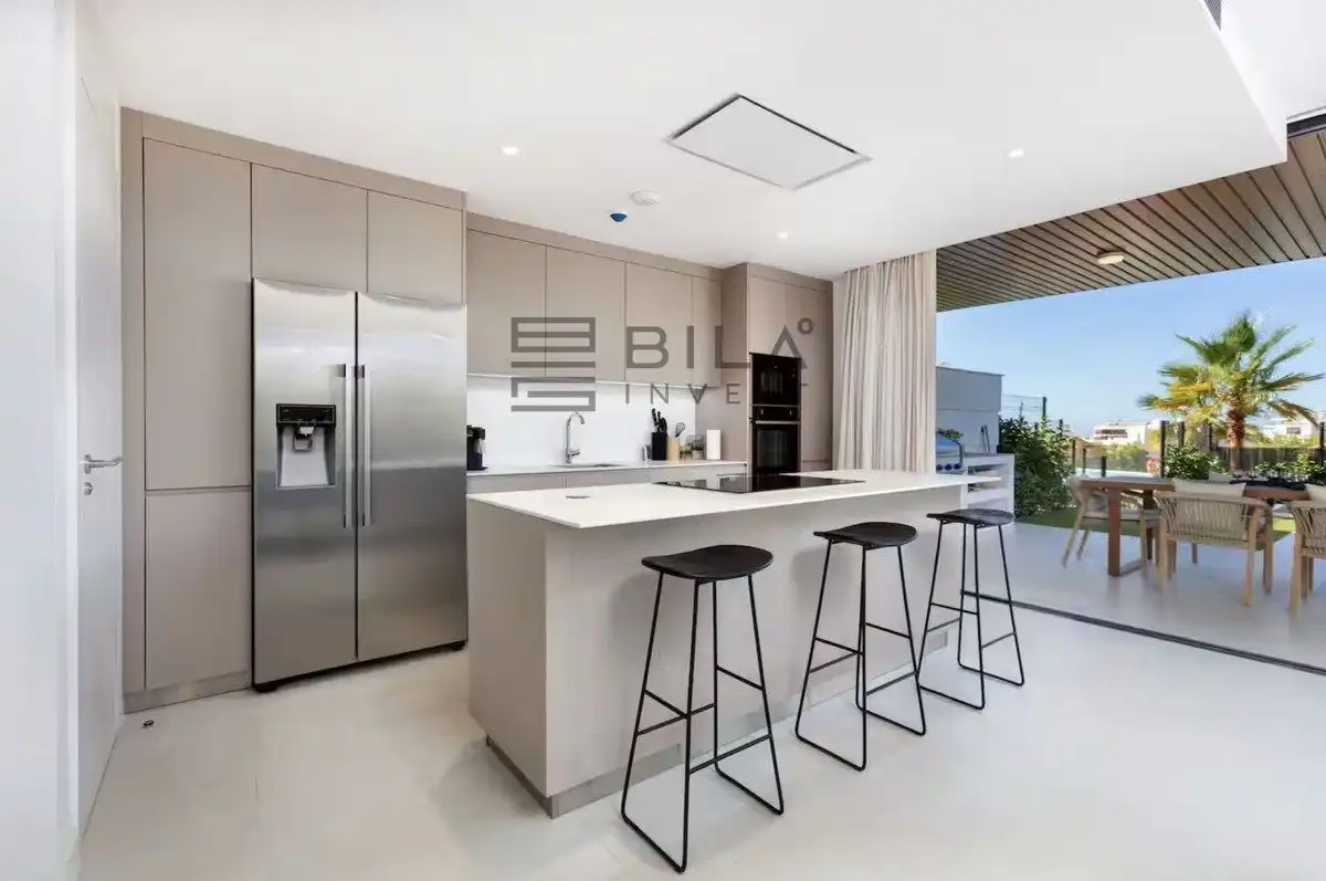 Kitchen of Flat for sale in Fuengirola  with Air Conditioner, Terrace and Storage room