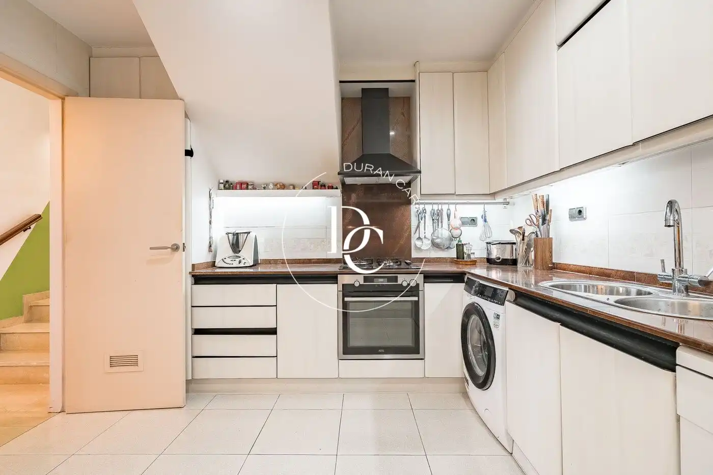 Cocina de Casa o chalet en venta en Sitges con Aire acondicionado, Calefacción y Jardín privado