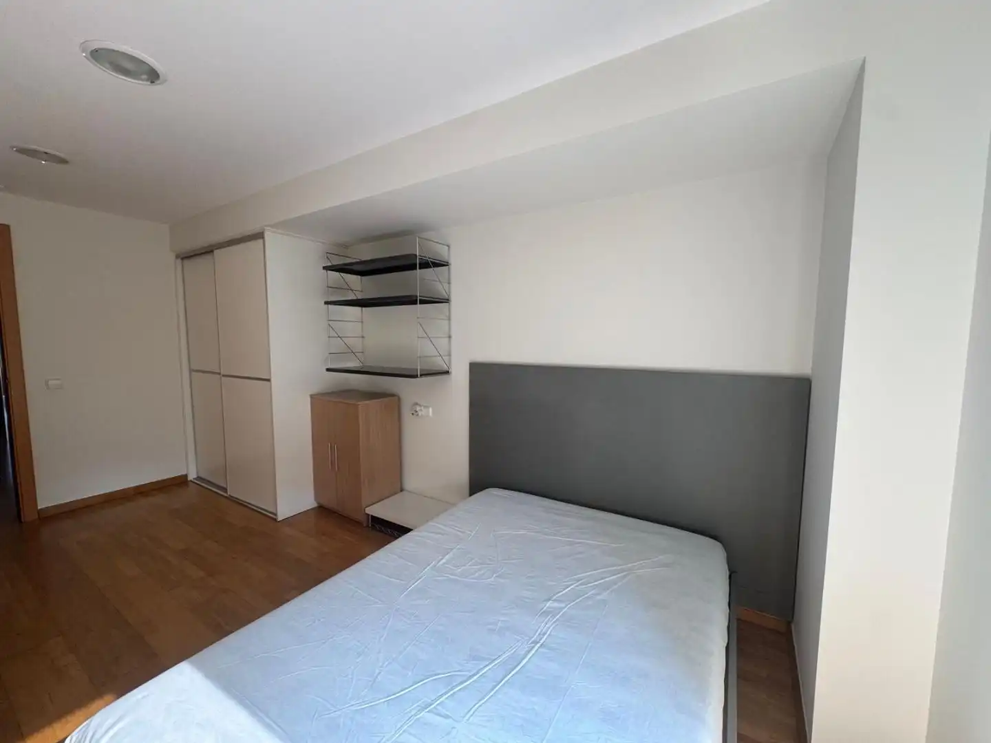 Bedroom of Flat for sale in Barbastro, Huesca
