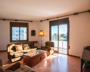 Sala d'estar de Apartament en venda en Esplugues de Llobregat amb Aire condicionat i Balcó