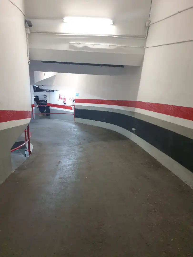 Aparcament de Garatge en venda en Ciutat Vella