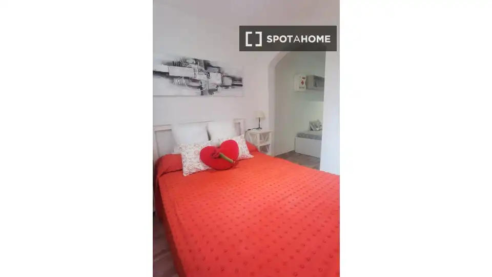 Dormitori de Apartament per a compartir en Tacoronte amb Aire condicionat, Terrassa i Moblat