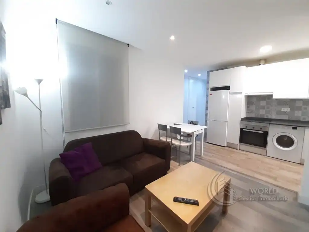 Sala de estar de Piso de alquiler en Madrid con Calefacción, Amueblado y Horno