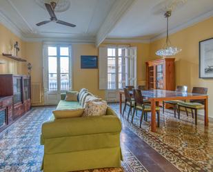 Living room of Flat to rent in  Barcelona Capital  with Air Conditioner and Balcony