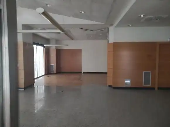 Local comercial en venta en Calle de Rafael Alberti 11, imagen 4